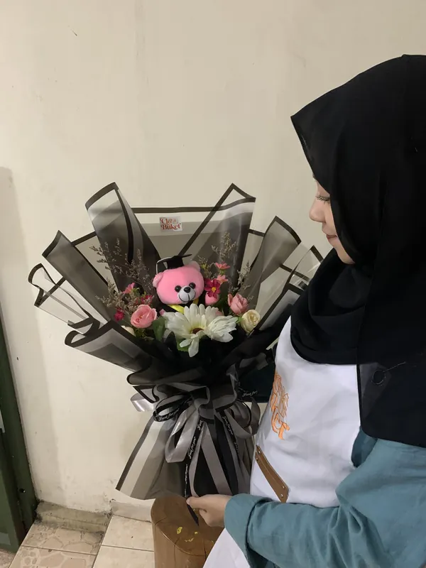 Golden Arrangement Series 2